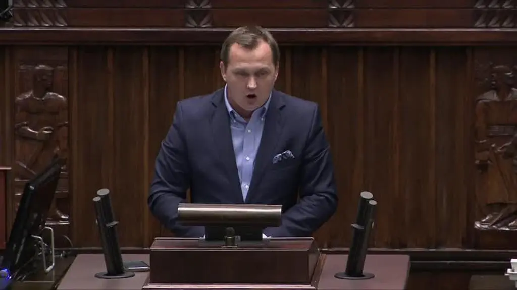 SEJM 4 KAUŻNY
