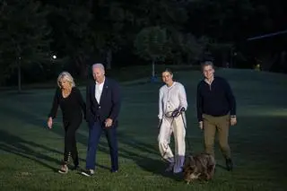 Jill Biden, Joe Biden, Naomi Biden i Peter Neal