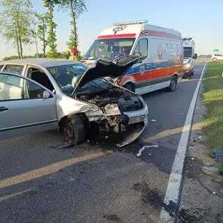 Wypadek na DK73 w Świniarach (woj. świętokrzyskie)