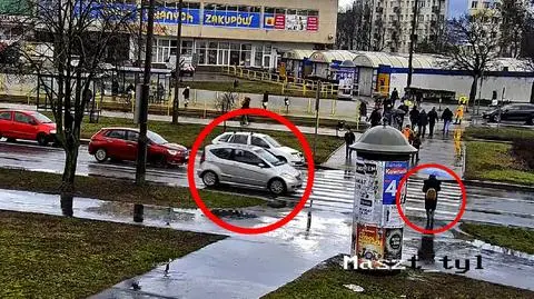 Wyprzedzał przed przejściem dla pieszych, dostał wysoki mandat i stracił prawo jazdy. Nagranie