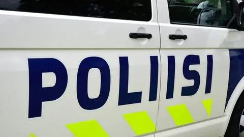 finlandia policja shutterstock_2254690965