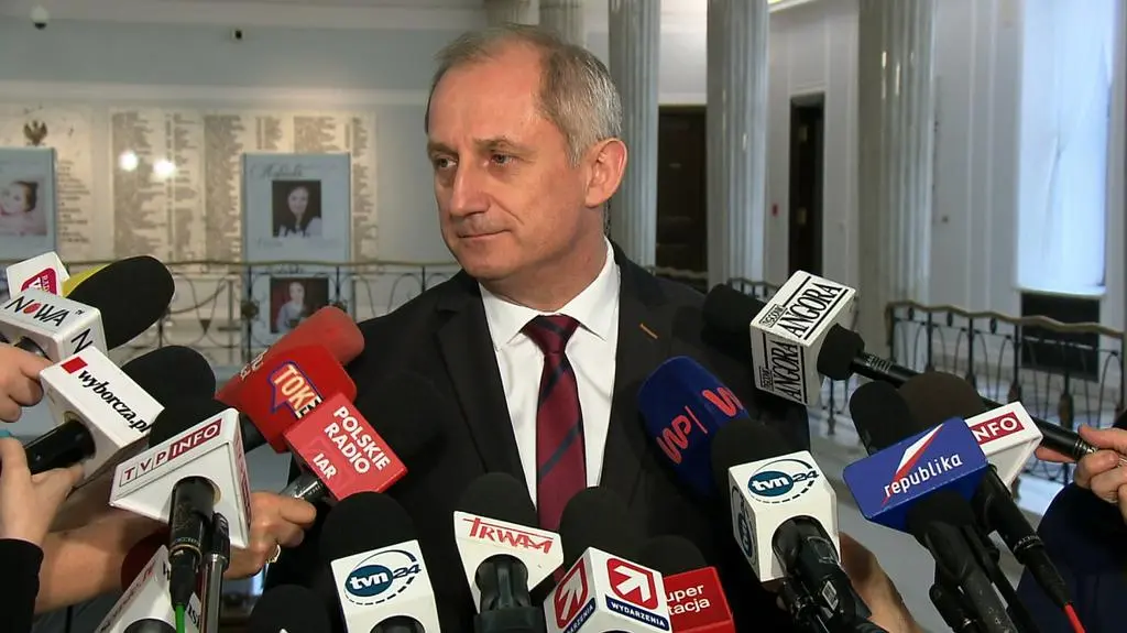 Neumann: kompromitacja na arenie międzynarodowej