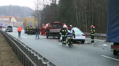 Samochody zderzyły się na drodze S7
