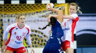 Ewa Urtnowska (z lewej) w roku 2017