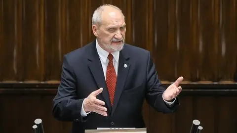 Macierewicz: poprzednicy zostawili Polskę bezbronną. Problem już rozwiązany
