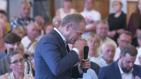 Donald Tusk odniósł się do fragmentu podręcznika do nowego przedmiotu historia i teraźniejszość.