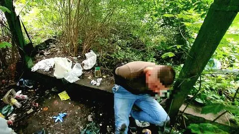 Czekał w krzakach z reklamówką pełną narkotyków. Niedawno wyszedł z więzienia
