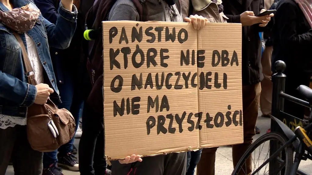 Demonstracja poparcia dla nauczycieli w Łodzi