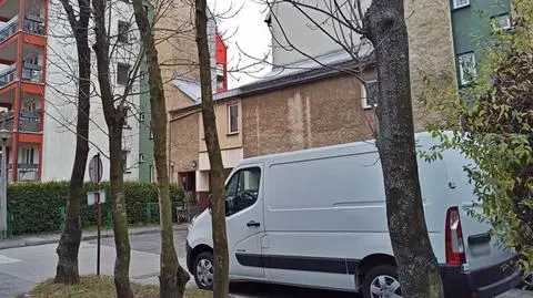 Zadzwonił i powiedział, że zabił partnerkę. Na policjantów czekał na cmentarzu w sąsiednim mieście