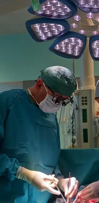 Profesor Tomasz Mroczek