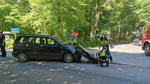 Kierowca auta nie ustąpił pierwszeństwa, motocyklista został ranny