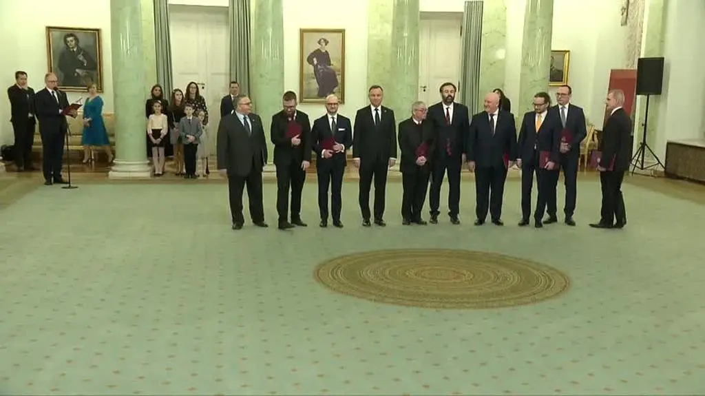 2001N370XR PIS DNZ OTREBA PKW