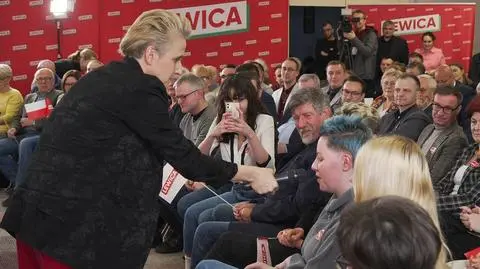 Joanna Scheuring-Wielgus podczas konwencji Lewicy