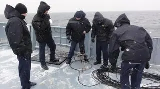 W październiku i grudniu ORP Arctowski realizował prace hydrograficzne na planowanej trasie żeglugowej 