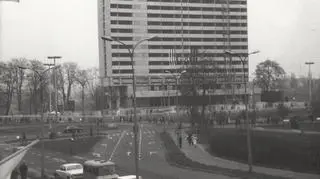 Budowa hotelu "Rodło" (1 maja 1982 lub 1983 rok)