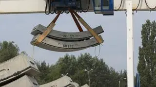 Maszyna przejdzie przegląd na półmetku