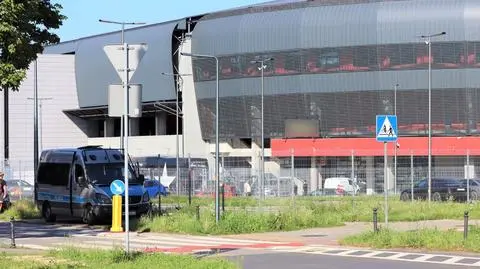 Spod flagi na trybunach odpalili race. Teraz mogą mieć kłopoty