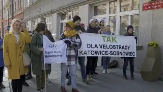 Protest przed siedzibą Rady Miasta Katowice