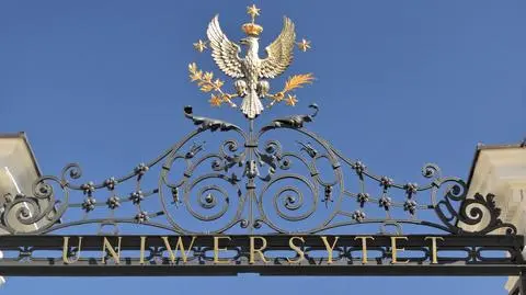 Mówił o nieprawidłowościach obliczeń podkomisji smoleńskiej, rektor zawiadomił prokuraturę 