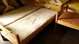 Pieniądze zostały znalezione pod łóżkiem 
