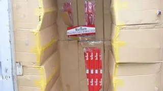 Papierosy spakowane były walizki podróżne