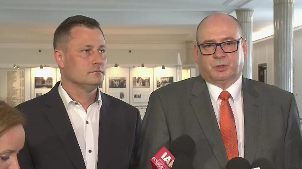 PSL: urzędnicy państwowi muszą brać odpowiedzialność za słowa