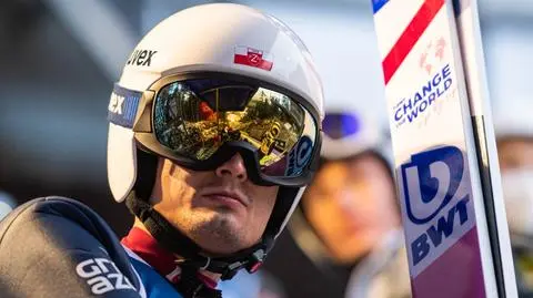 Kot sfrustrowany. "Zmieniam skocznię i zabawa zaczyna się od nowa"