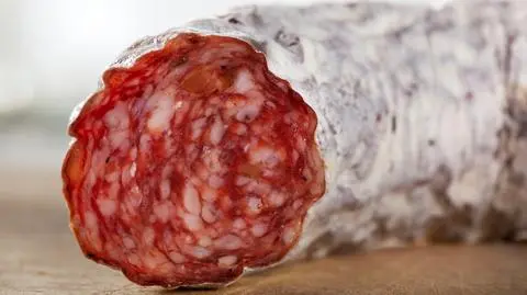 Dwie partie żywności wycofane ze sklepów. Duża sieć informuje o możliwości zwrotu