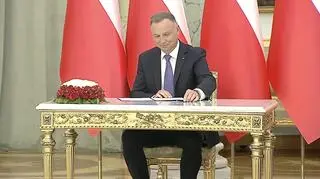 Анджей Дуда підписав зміни до "Закону про медичні послуги"