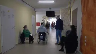 Sprawdza też szpitalne korytarze 