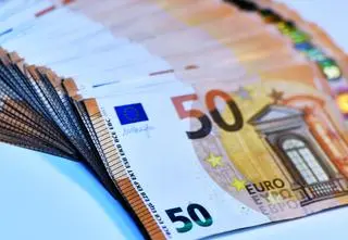 Bruksela proponuje 140 miliardów dla Ukrainy. Operacja "odwracalna po spełnieniu przesłanek"