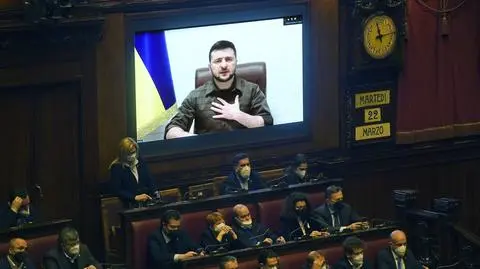Prezydent Zełenski przemawia we włoskim parlamencie