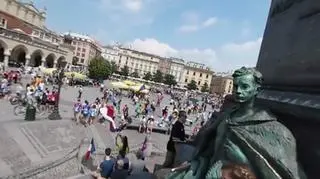 Krakowski rynek z perspektywy pomnika Mickiewicza