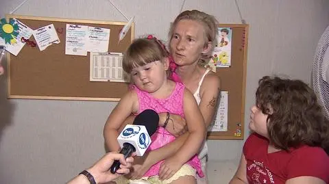 "Normalnie żyć już nie mogą. Rosnące koszty mieszkania, energii, opału i żywności przerastają ich możliwości"