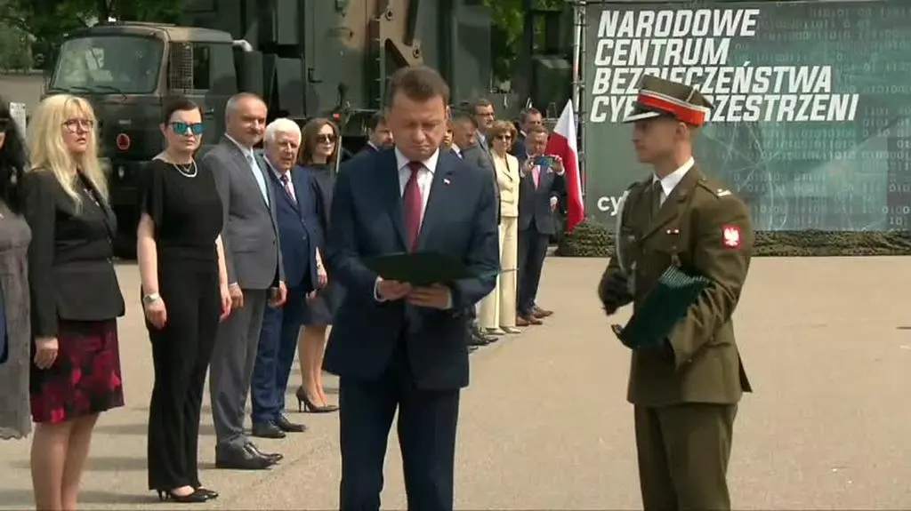 blaszczak rozdaje