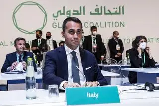 Luigi Di Maio podczas obrad Globalnej Koalicji przeciwko tzw. Państwu Islamskiemu