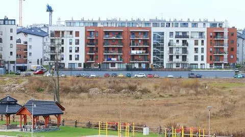 Wyścig z czasem i gwałtowny wzrost zainteresowania kredytami. "Spadek zdolności jest ogromny"