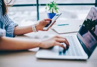 Niepokojące dane. Większość badanych nie wie, co to deepfake