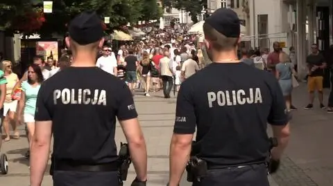 Ona miała dwa promile, on prawie trzy. Opiekowali się trzyletnim synem. Policję wezwał lekarz
