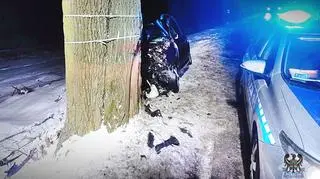 Wypadek na drodze pomiędzy Strugą, a Starymi Bogaczowicami (woj. dolnośląskie)