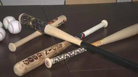 Tysiąc złotych grzywny za symbol Polski Walczącej na kijach bejsbolowych