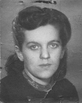 Barbara Gronczewska, babcia Wioli Rębeckiej, miała siedemnaście lat, kiedy trafiła do obozu koncentracyjnego