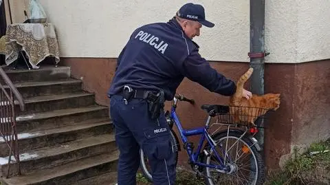 Policjanci pomogli okradzionej seniorce w Kętach (woj. małopolskie)