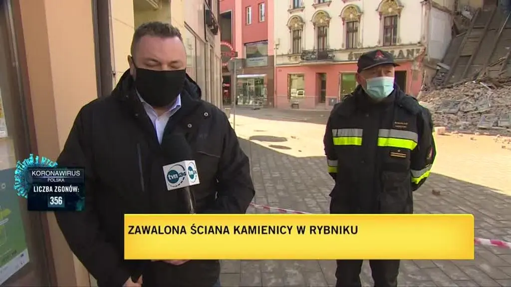 Ratownicy przeszukują gruzowisko w Rybniku