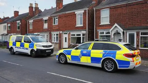 policja anglia wielka brytania shutterstock_2016383702