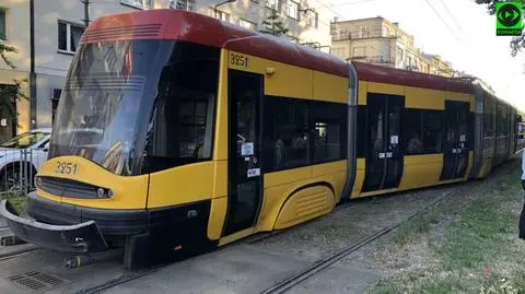 Wykolejony tramwaj na dwie godziny zablokował ruch