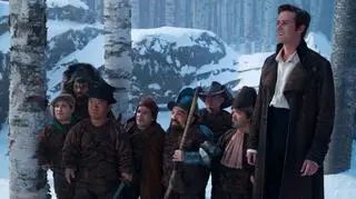 Armie Hammer i 7 krasnoludków
