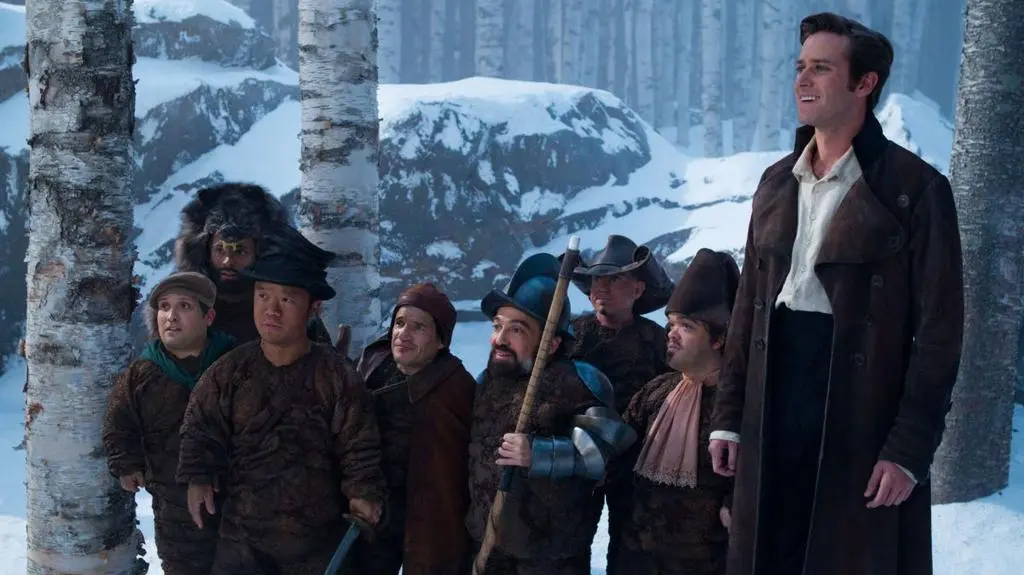 Armie Hammer i 7 krasnoludków