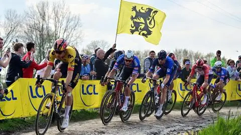 Czas na "Piekło Północy". O której start Paryż-Roubaix 2024?