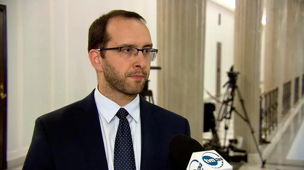 Żaryn: analiza wskazała na konieczność kontroli oświadczeń majątkowych